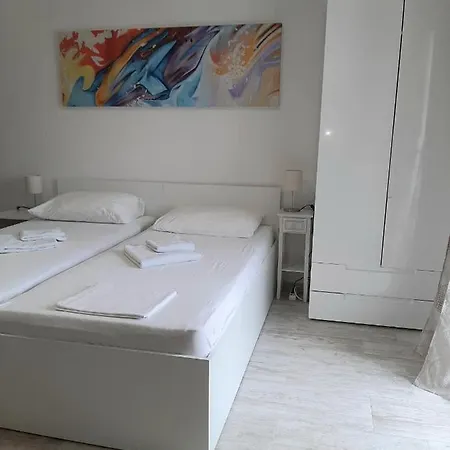 Apartman I Soba Nina Supetar