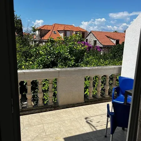 Apartman I Soba Nina *