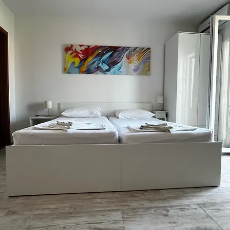 Apartman I Soba Nina Supetar